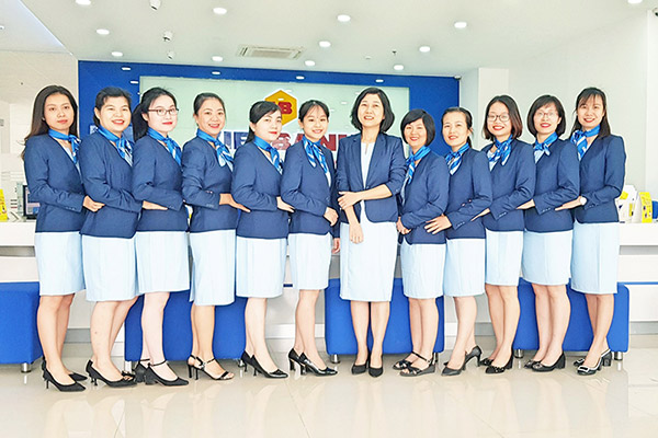 May đồng phục quận 4