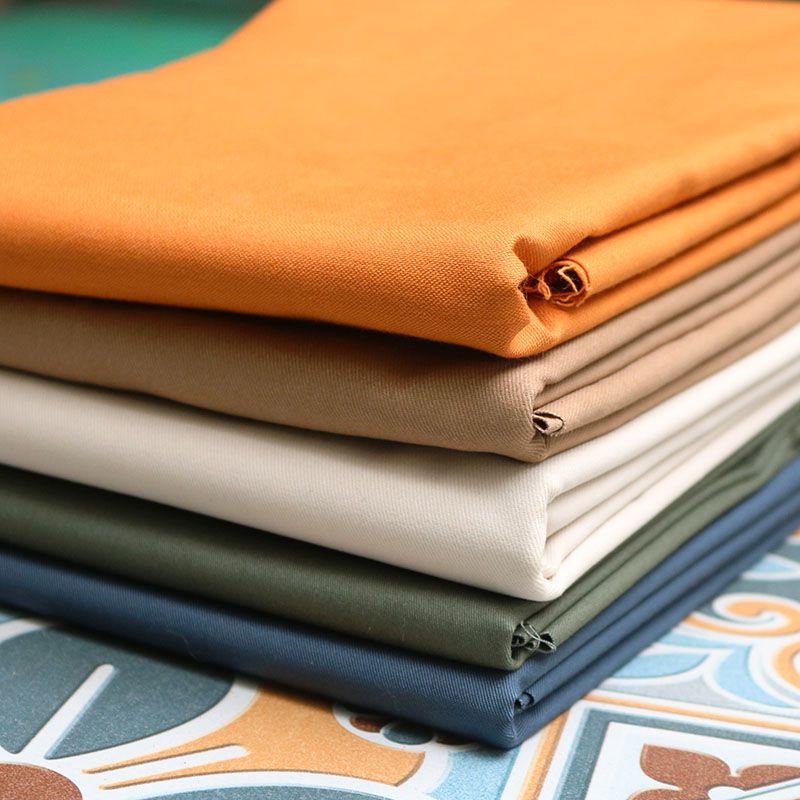 Vải kaki là gì? Ưu điểm và hạn chế của vải kaki